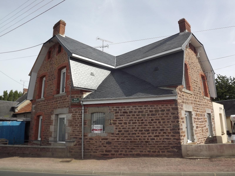 Sarl Bazire Delalande Brehal Couvreur Renovation Et Neuf 1