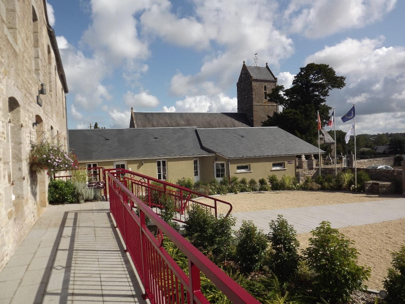 Sarl Bazire Delalande Brehal Couvreur Tous 5